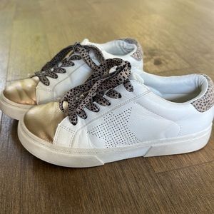 Gold & leopard print sneakers - size 1
